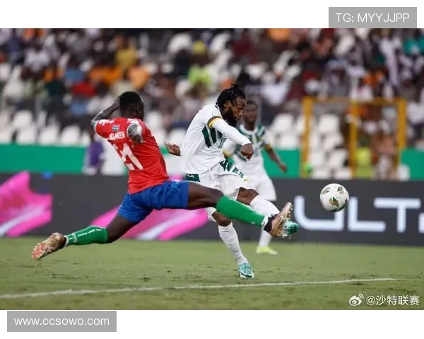 西汉姆 1100 万抢签冈比亚锋霸!曼联切尔西曾追逐,兰斯降级被迫放人(2)